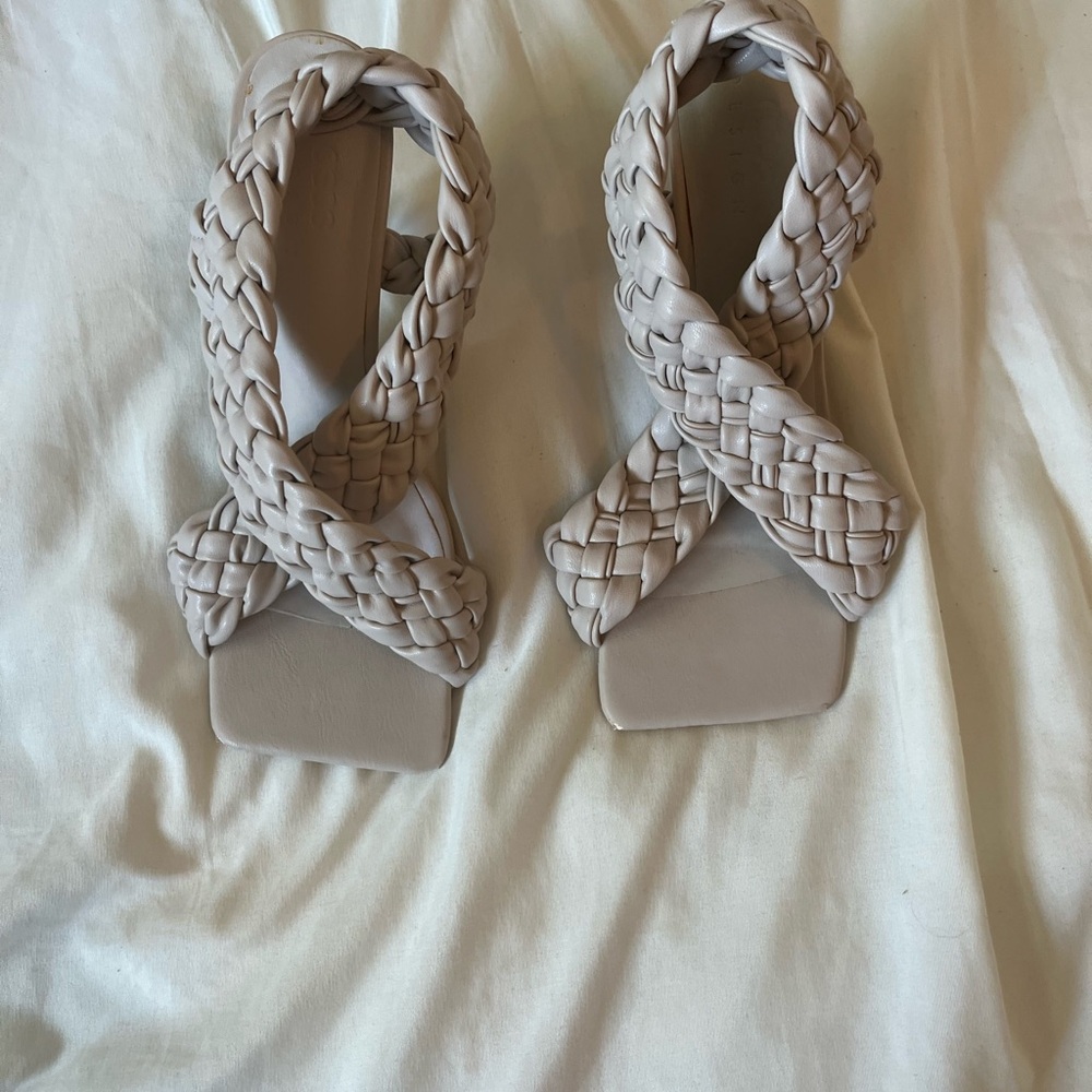 Elegant Braided Women’s heels -Cream